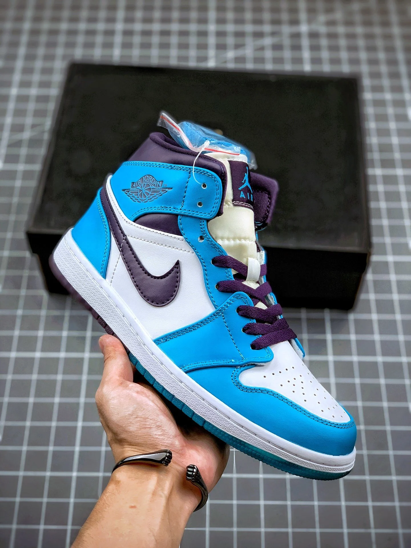 Air Jordan 1 Mid Hornets Blue Lagoon Grand Purple White For Sale