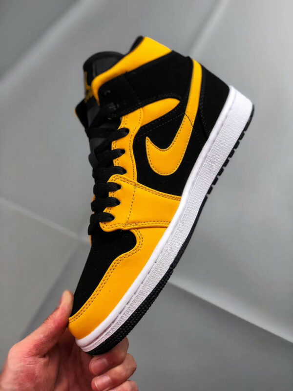 Air Jordan 1 Mid Reverse New Love Black Yellow On Sale