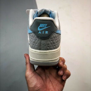 Nike Air Force 1 Low Snowflake DQ0790-001 For Sale