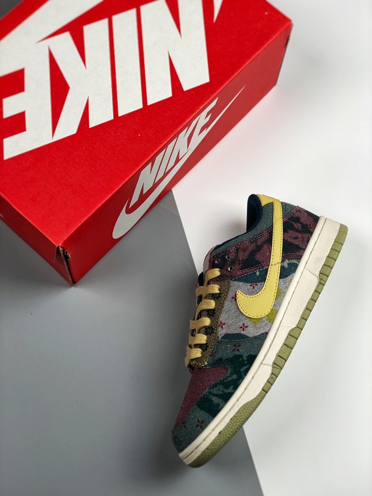 Nike Dunk Low SP Lemon Wash CZ9747-900 For Sale