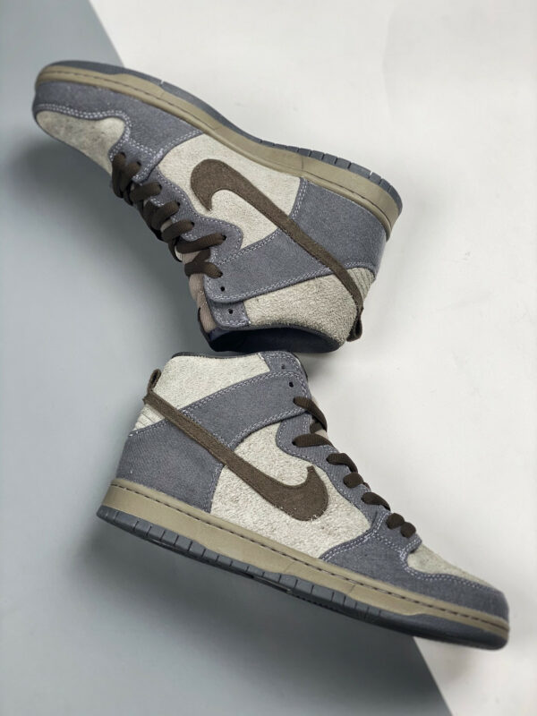 Nike SB Dunk High Tauntaun Medium Grey For Sale