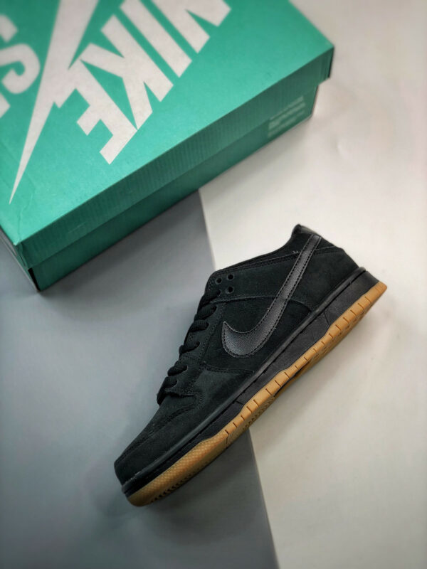 Nike SB Dunk Low IW Black Gum 819674-002 For Sale