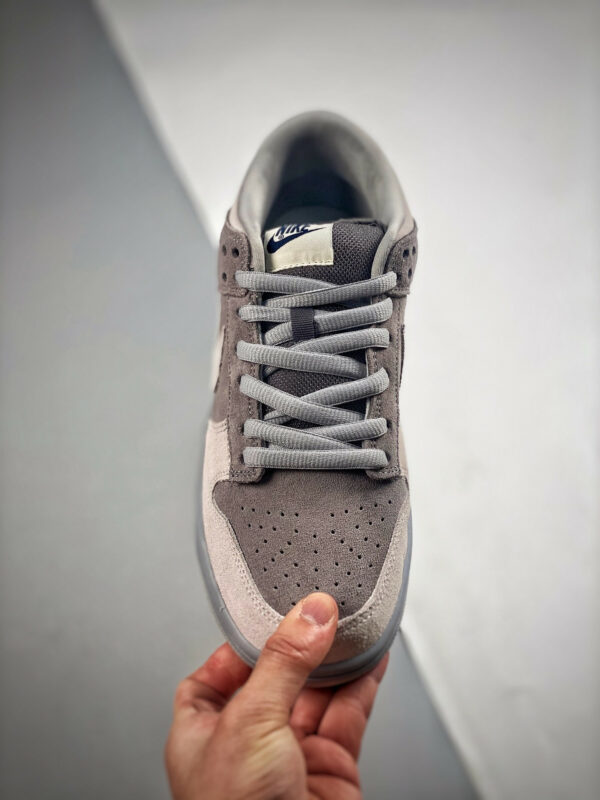 Nike SB Dunk Low London Soft Grey Magnet 308269-111  For Sale