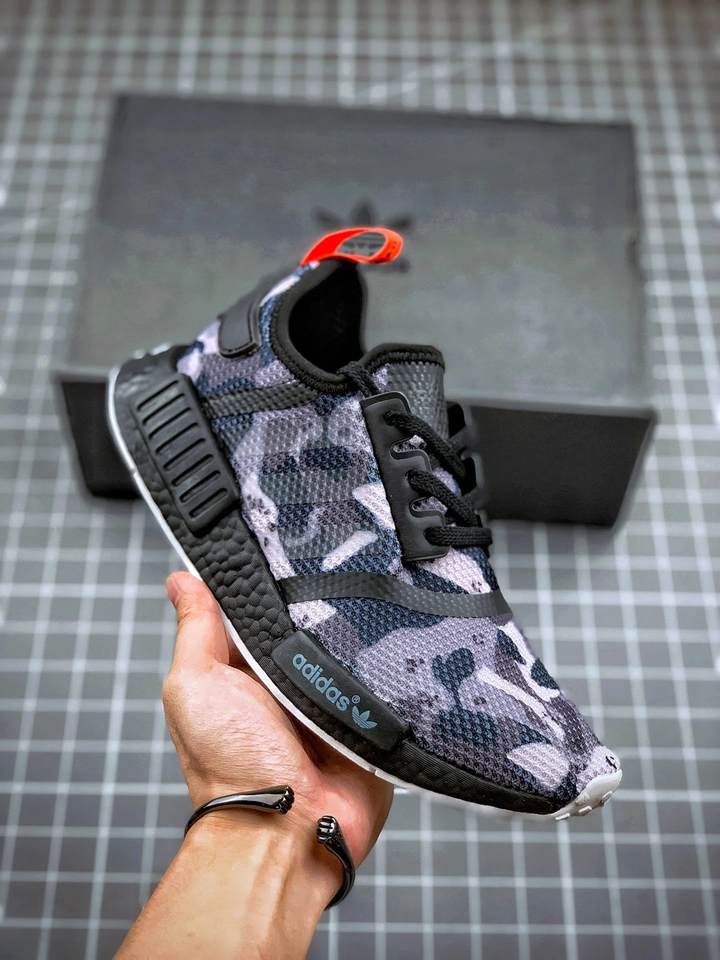 Adidas NMD R1 NYC Camo Black G28414 For Sale