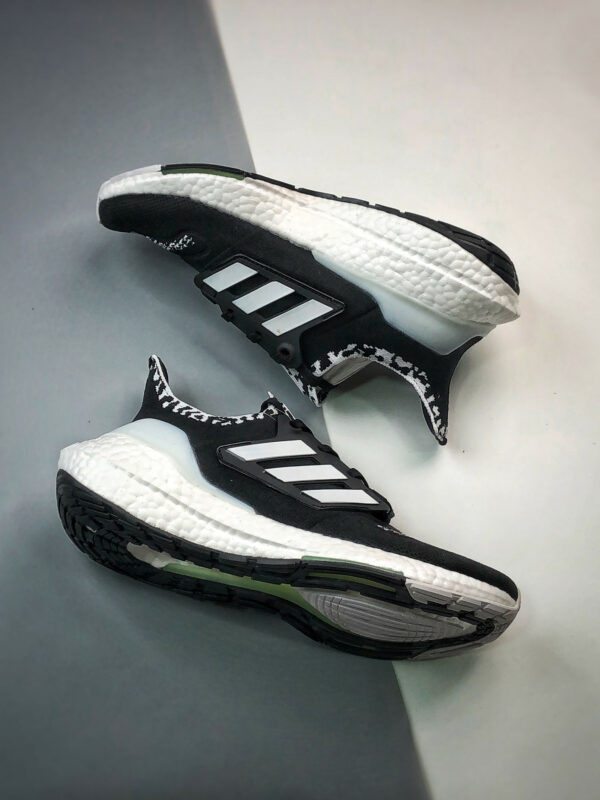 Adidas Ultra Boost 22 Core Black Cloud White Almost Lime For Sale