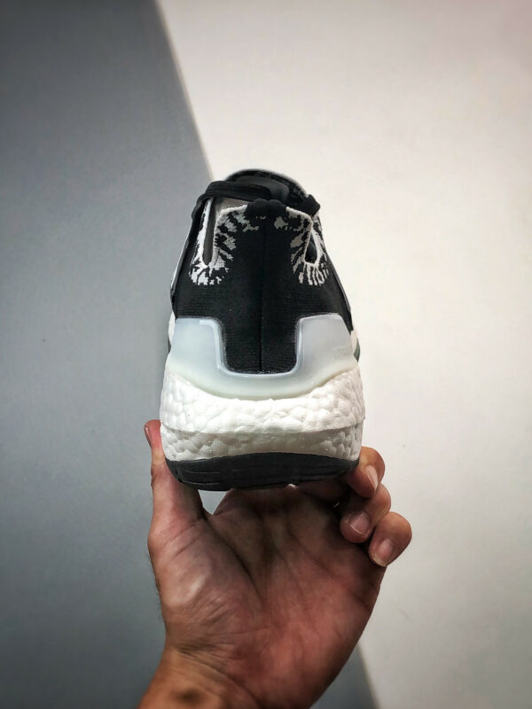 Adidas Ultra Boost 22 Core Black Cloud White Almost Lime For Sale