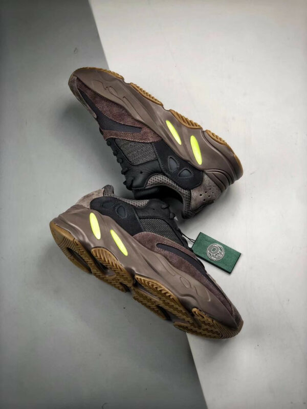 Adidas Yeezy Boost 700 Mauve EE9614 For Sale