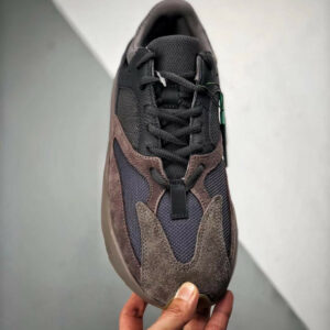 Adidas Yeezy Boost 700 Mauve EE9614 For Sale