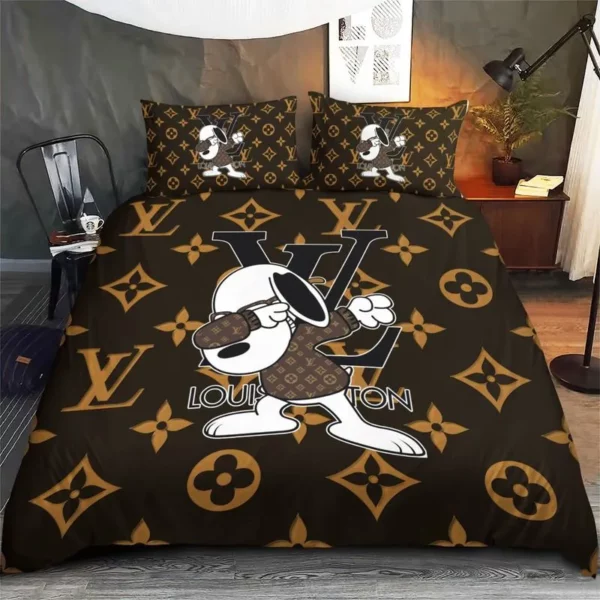 Louis Vuitton Dabbing Snoopy Logo Brand Bedding Set Home Decor Bedspread Luxury Bedroom