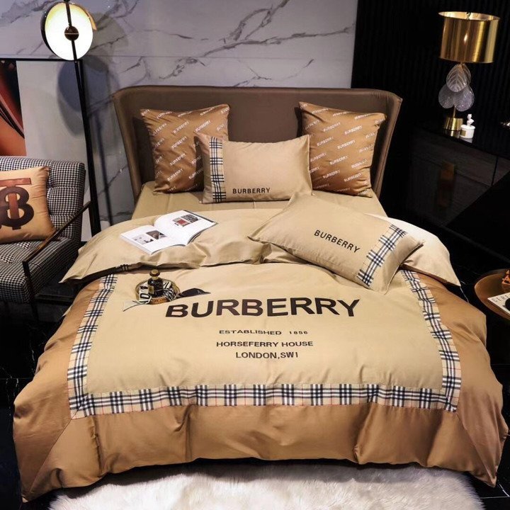 Burberry Brown Logo Brand Bedding Set Bedspread Home Decor Bedroom Luxury