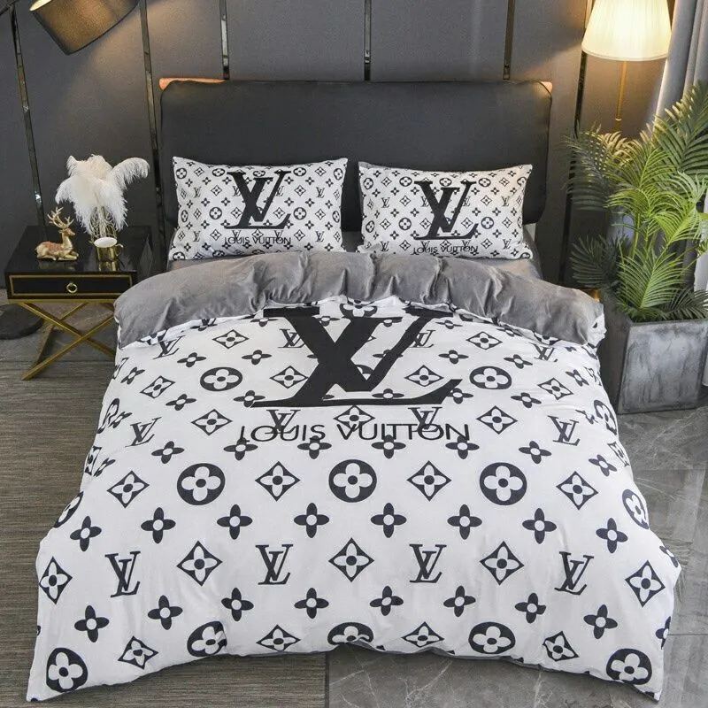 Louis Vuitton White Black Logo Brand Bedding Set Luxury Bedspread Bedroom Home Decor