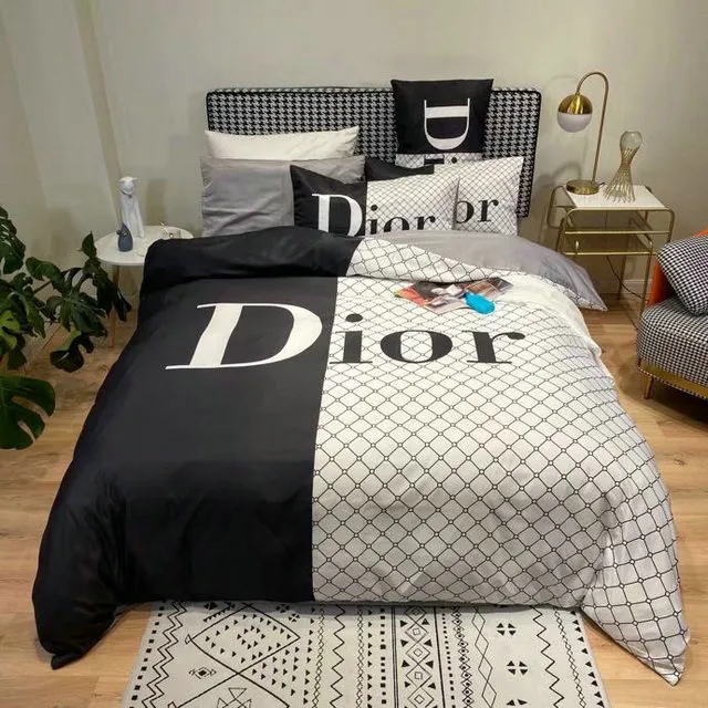 Dior Logo Brand Bedding Set Bedroom Home Decor Luxury Bedspread