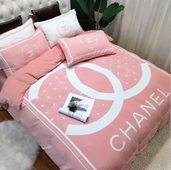 Chanel Pinky Logo Brand Bedding Set Bedspread Luxury Bedroom Home Decor