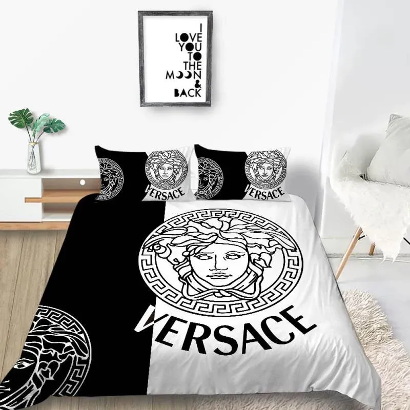 Gianni Versace Logo Brand Bedding Set Luxury Bedspread Home Decor Bedroom