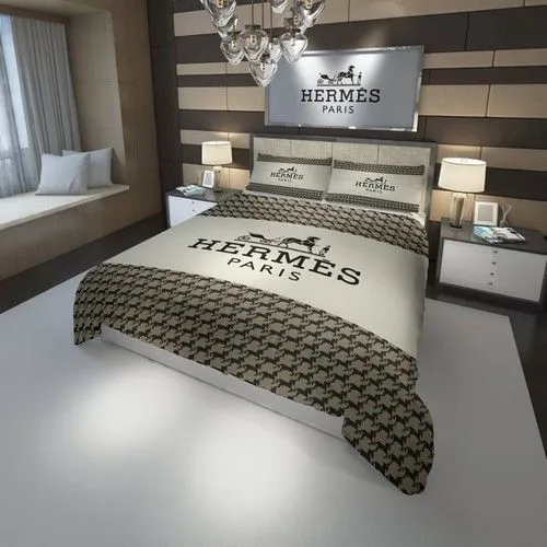 Hermes White Logo Brand Bedding Set Bedroom Home Decor Bedspread Luxury