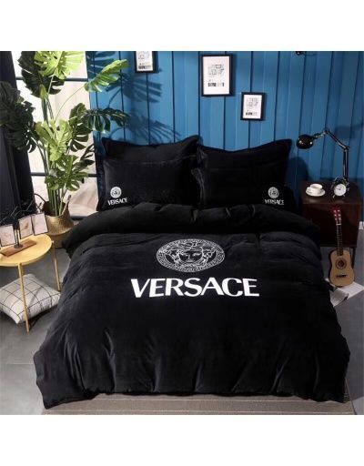 Versace Black Logo Brand Bedding Set Home Decor Bedspread Bedroom Luxury