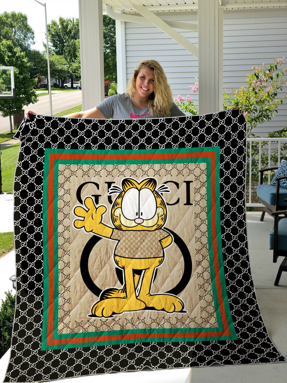 Gucci Garfield Logo Fleece Blanket Luxury Home Decor Fashion Brand