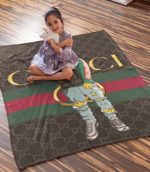 Gucci Simpsons Logo Fleece Blanket Home Decor Fashion Brand Luxury