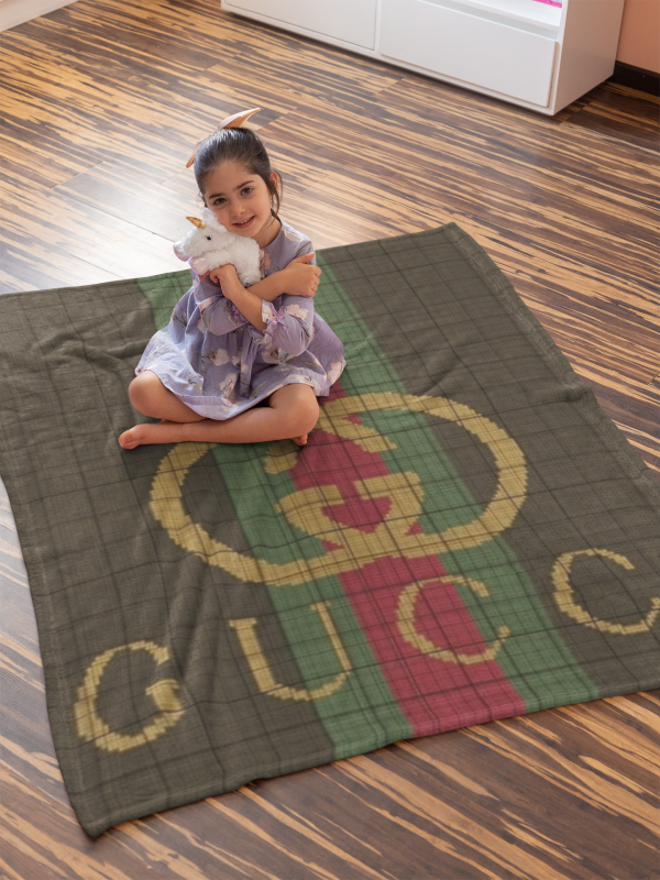 Gucci Logo Fleece Blanket Fashion Brand Home Decor Luxury