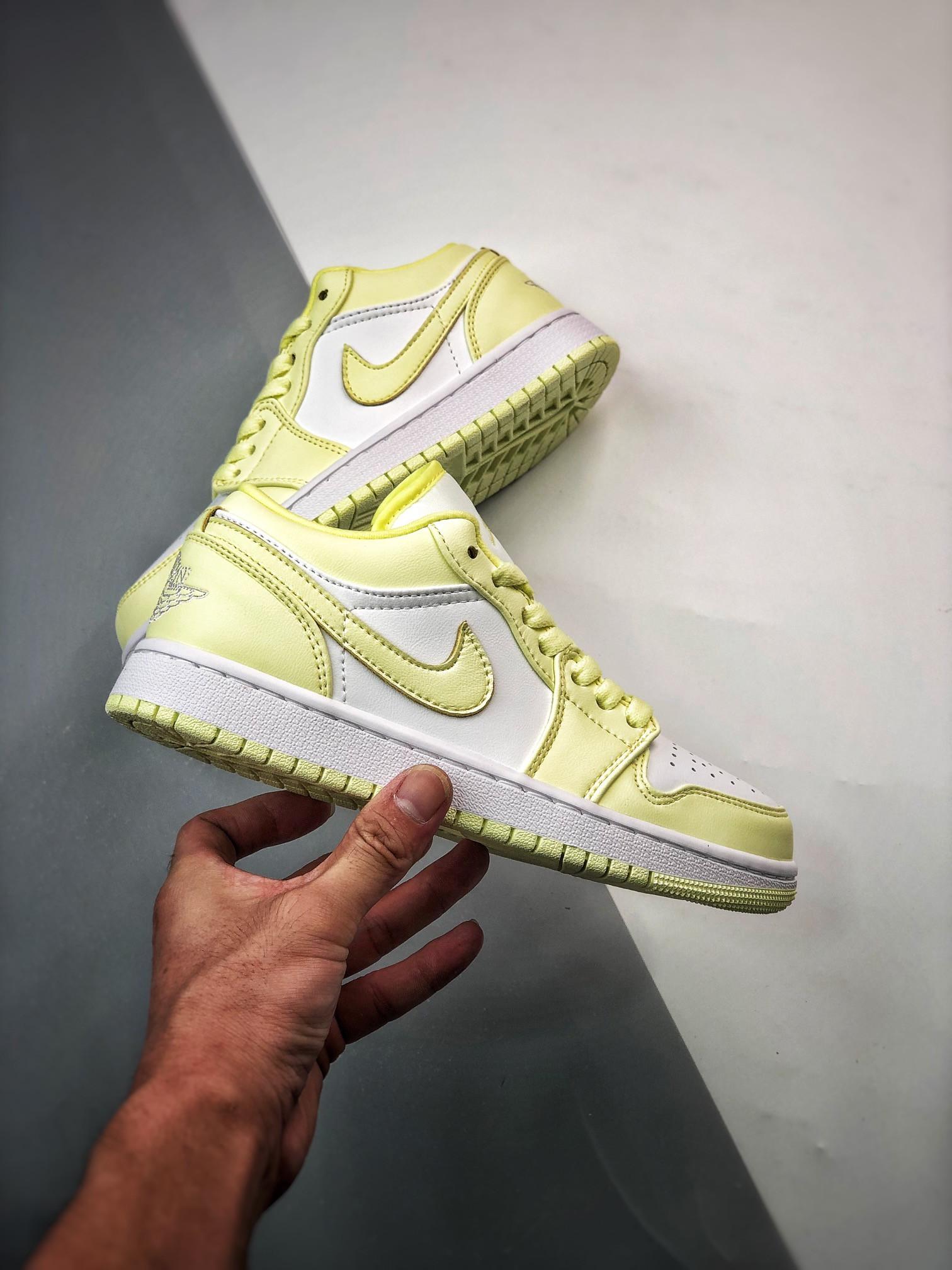 Air Jordan 1 Low Lemon Twist DC0774-007 For Sale