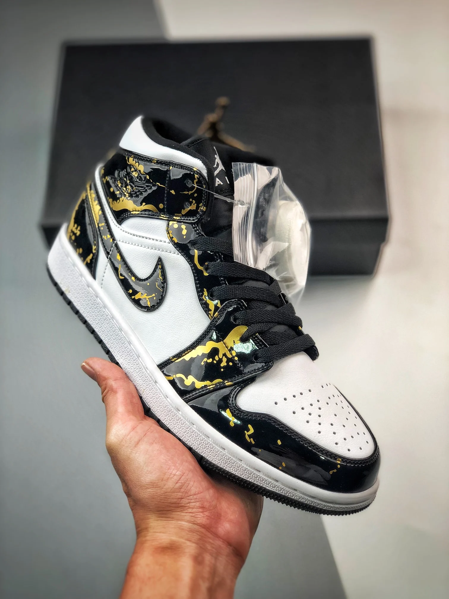 Air Jordan 1 Mid Black Gold White For Sale