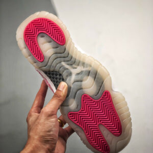 Air Jordan 11 Low WMNS Pink Snakeskin White Watermelon-Black