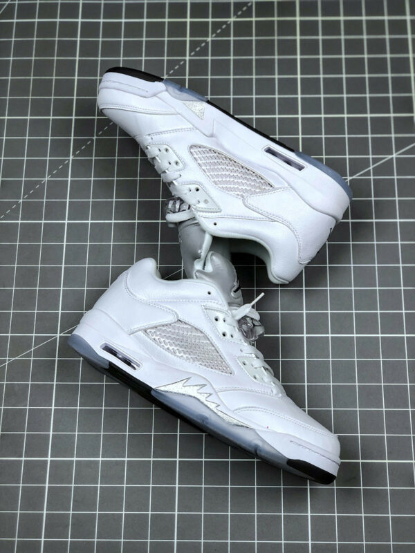 Air Jordan 5 Low White Black-Wolf Grey 819172-122 For Sale