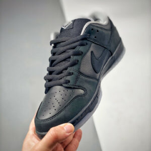 Atlas x Nike SB Dunk Low 35MM Black 504750-086 For Sale