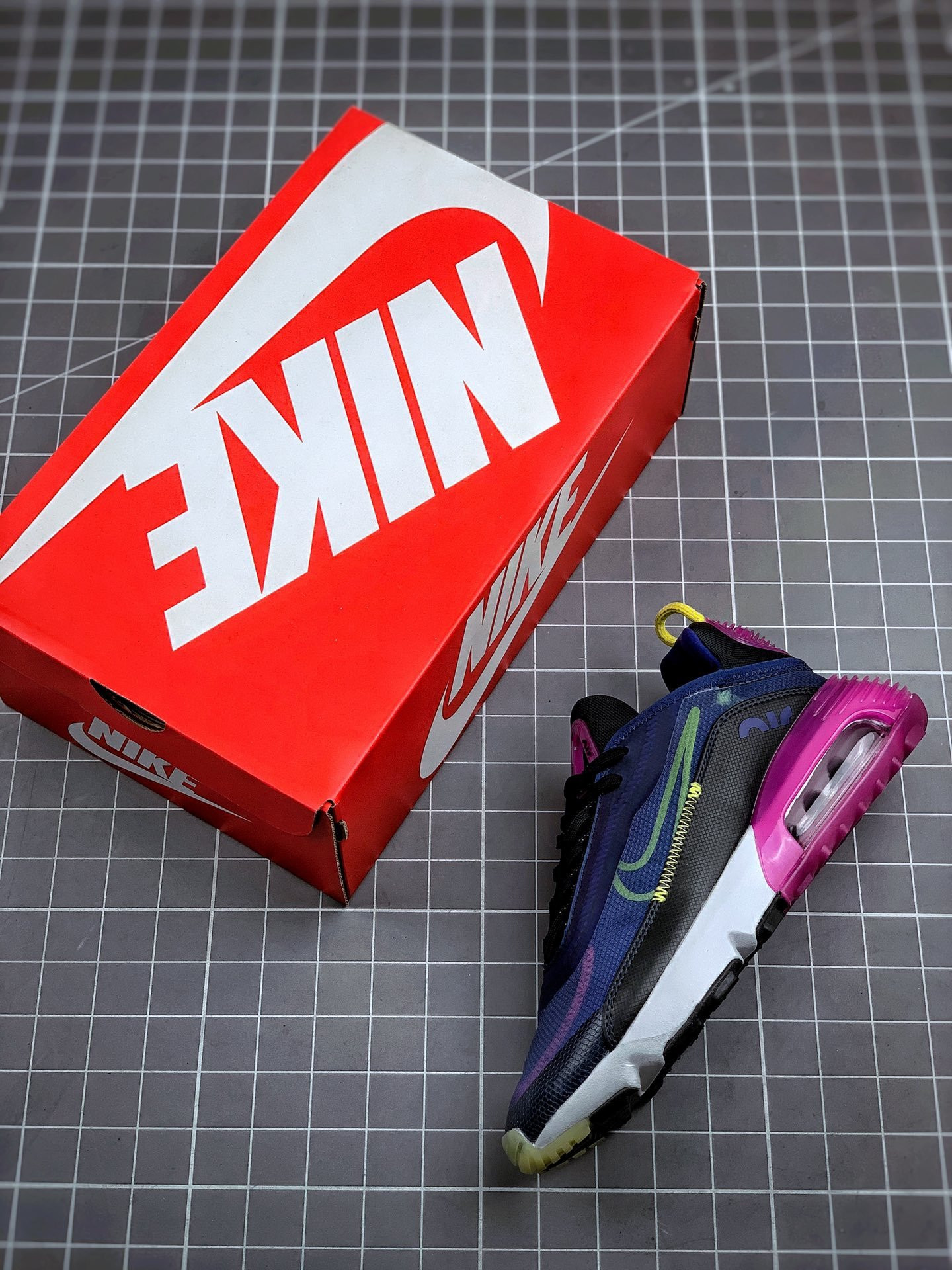 Nike Air Max 2090 Navy Magenta CK2612-400 On Sale