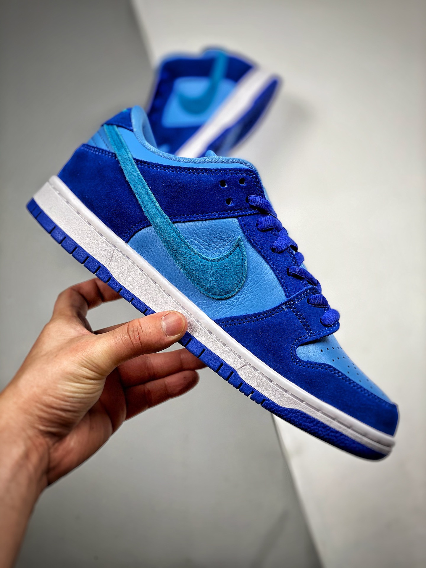 Nike SB Dunk Low Blue Raspberry DM0807-400 For Sale