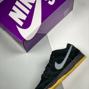 Nike SB Dunk Low Fog Black Gum For Sale