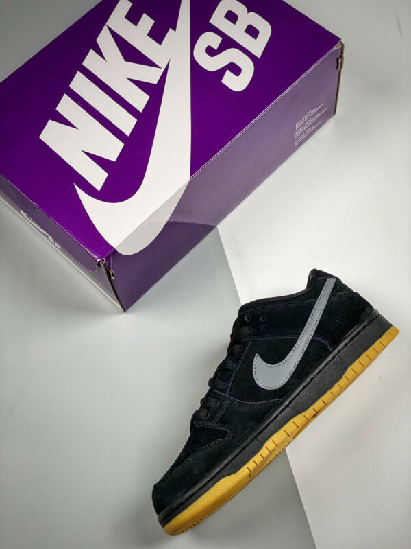 Nike SB Dunk Low Fog Black Gum For Sale