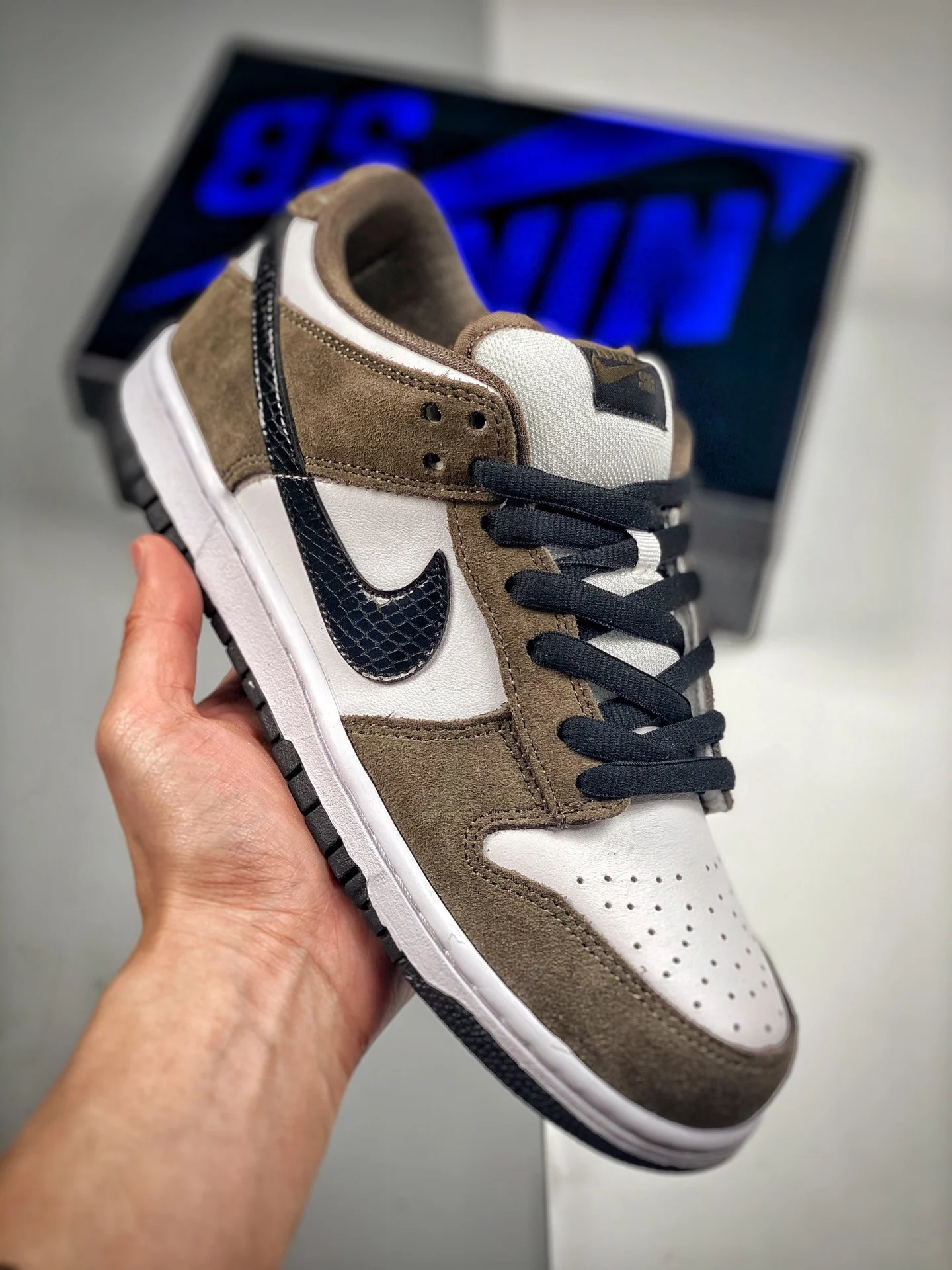 Nike SB Dunk Low White Black-Trail End Brown For Sale