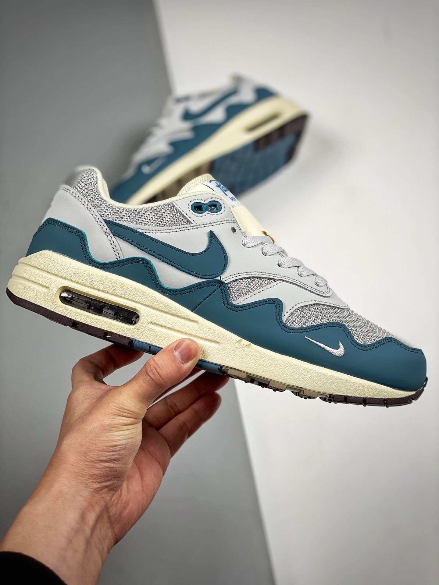 Patta x Nike Air Max 1 Metallic Silver Noise Aqua-Pure Platinum For Sale