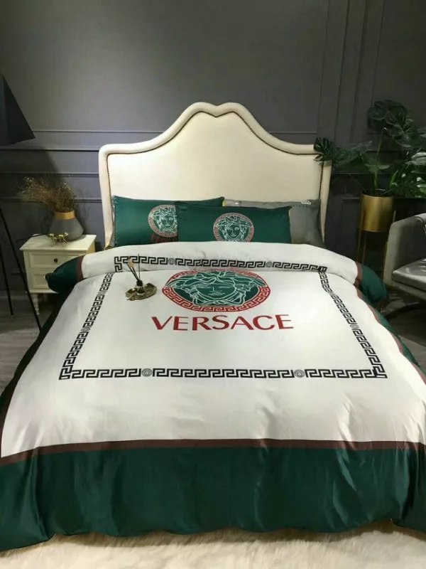 Versace White Green Logo Brand Bedding Set Home Decor Bedspread Luxury Bedroom