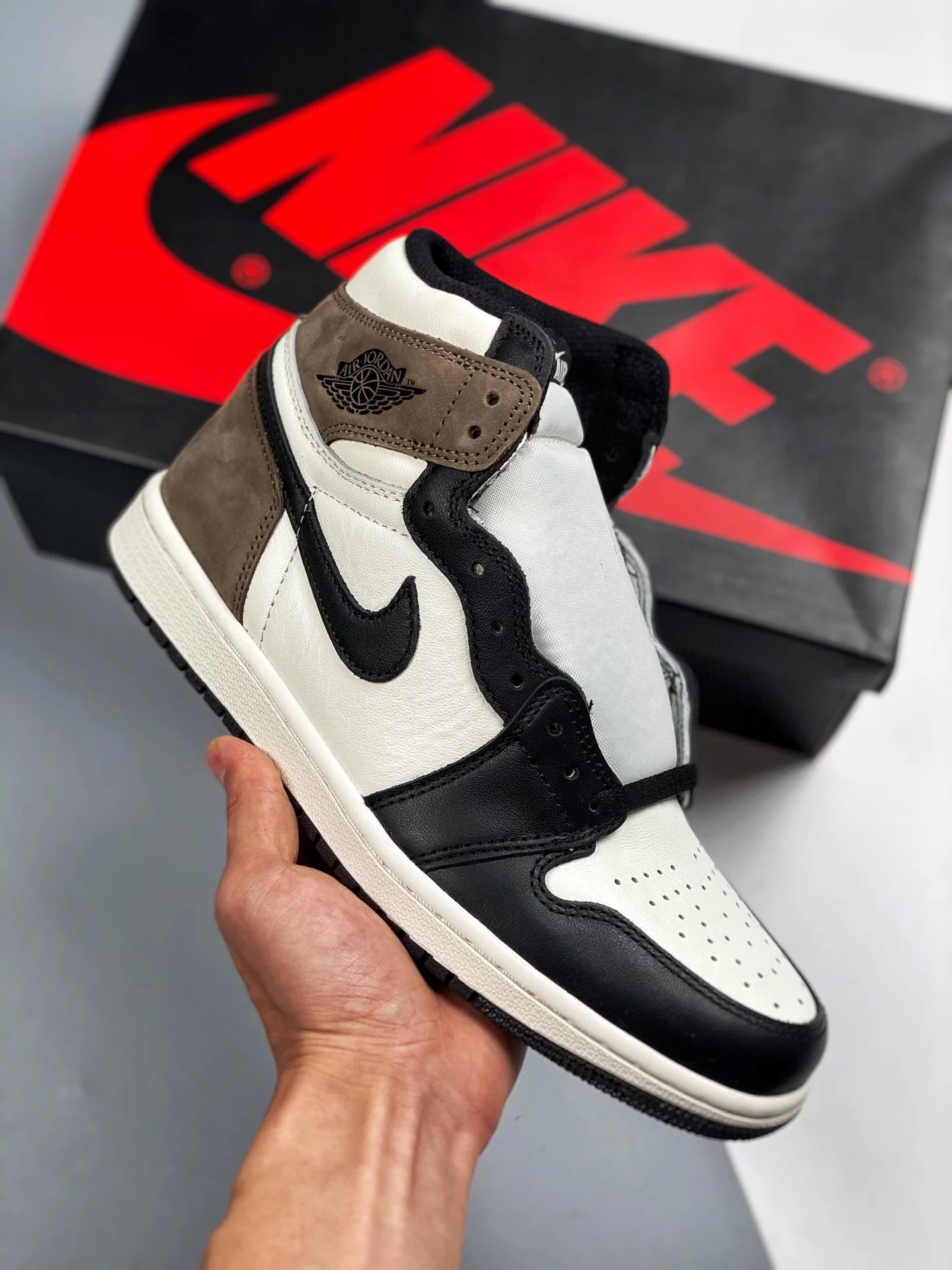 Air Jordan 1 High OG Dark Mocha 555088-105 On Sale