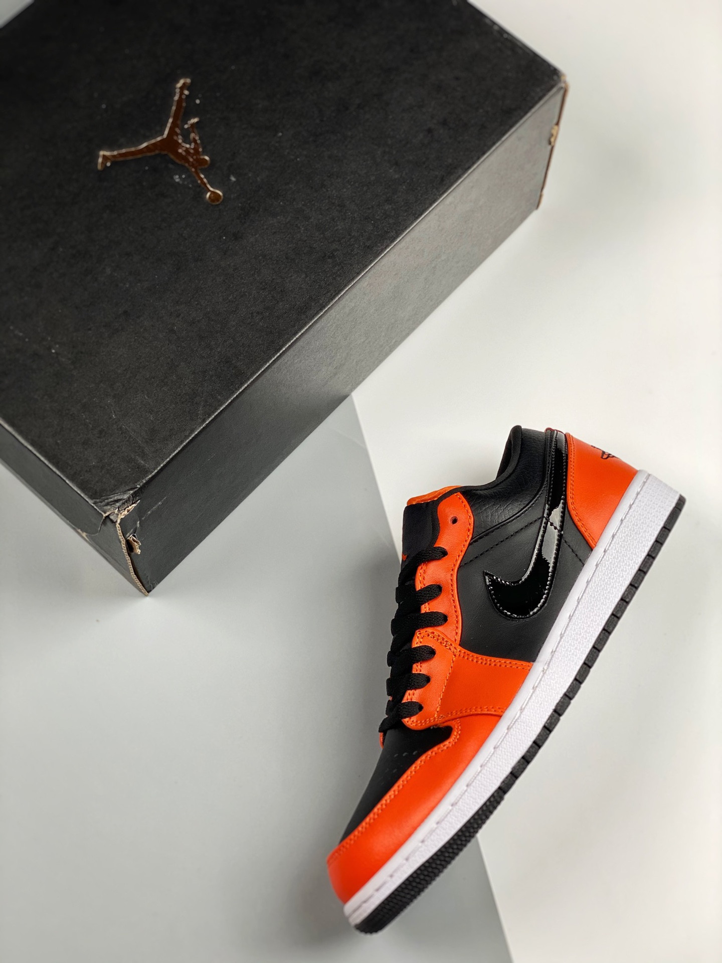 Air Jordan 1 Low SE Black Orange CK3022-008 For Sale