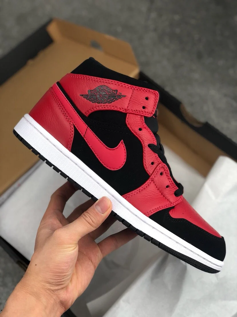 Air Jordan 1 Mid Bred 554724-054 On Sale