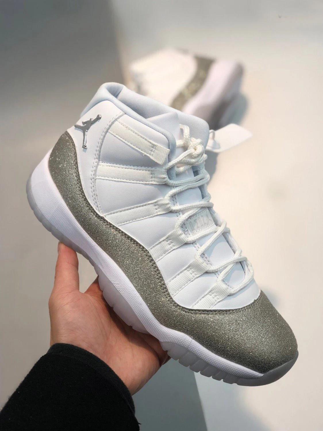 Air Jordan 11 White Metallic Silver-Vast Grey For Sale