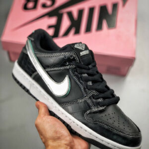 Diamond Supply Co x Nike SB Dunk Low Black For Sale