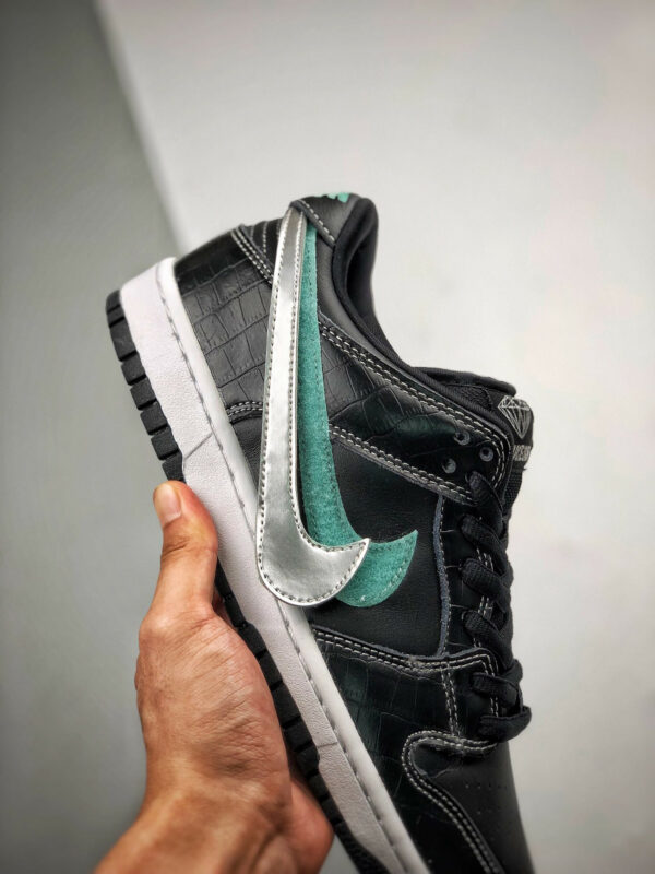 Diamond Supply Co x Nike SB Dunk Low Black For Sale