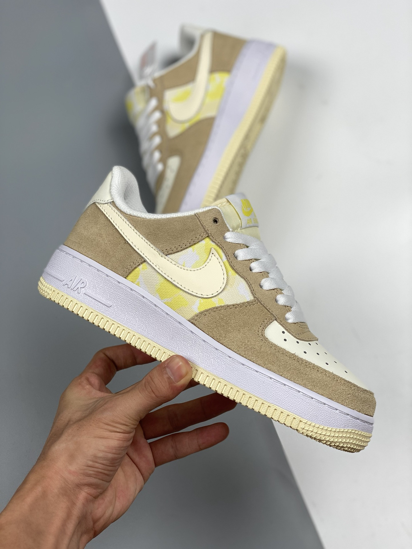 Nike Air Force 1 Low GS Lemon Drop DM9476-700 For Sale