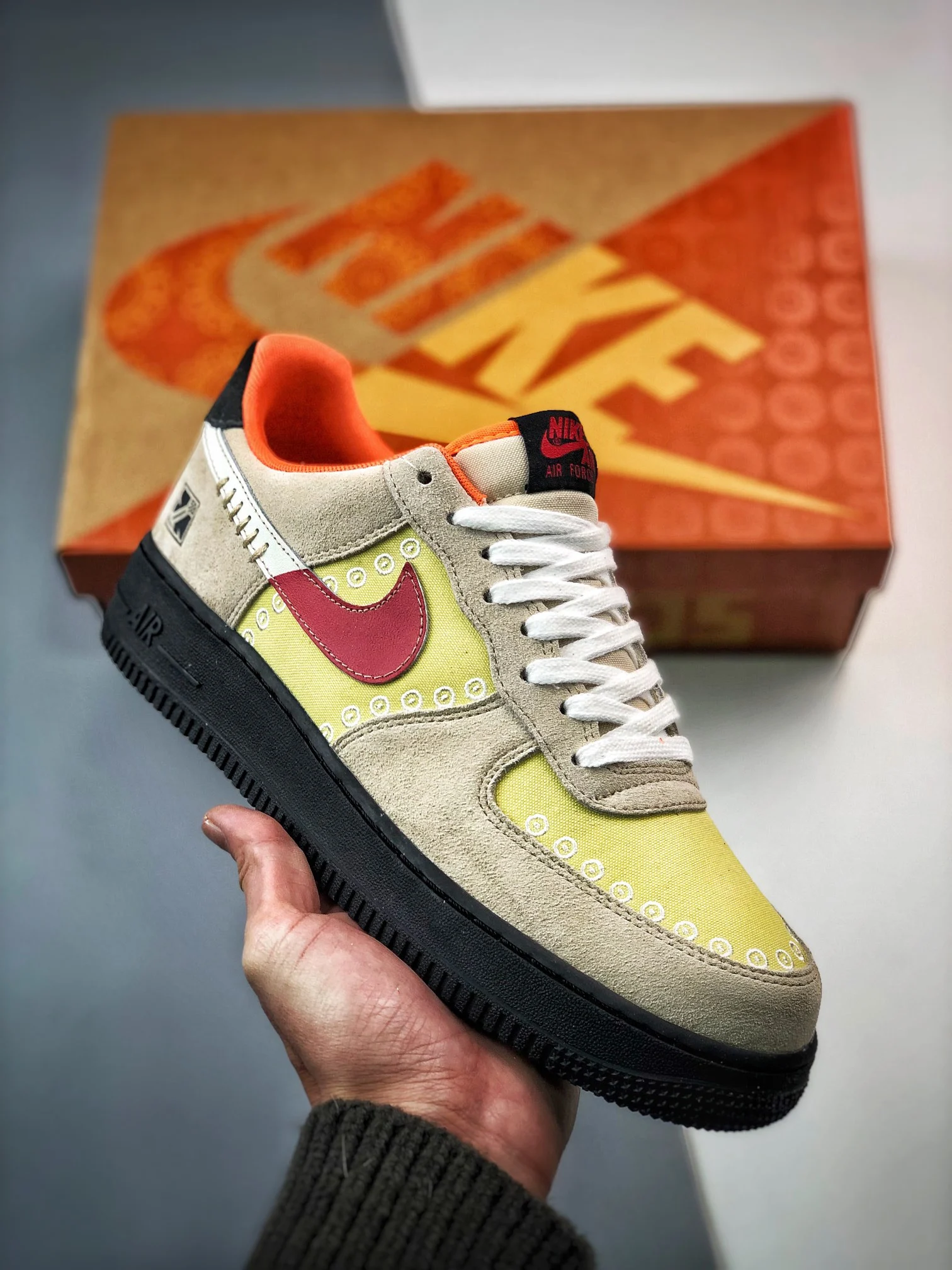 Nike Air Force 1 Low Somos Familia DZ5355-126 For Sale