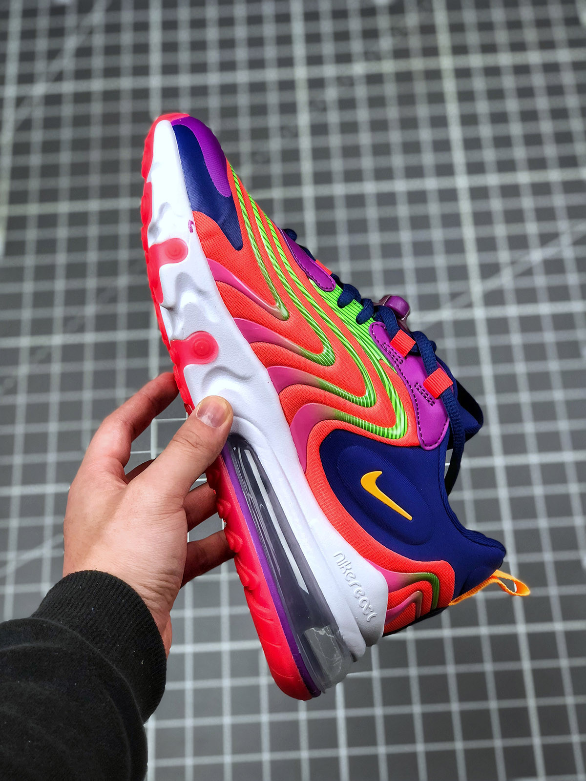 Nike Air Max 270 React ENG Laser Crimson�CD0113-600 For Sale